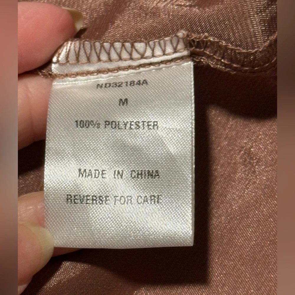 Elegant Metallic Long Sleeve Dress - Picture 13 of 15